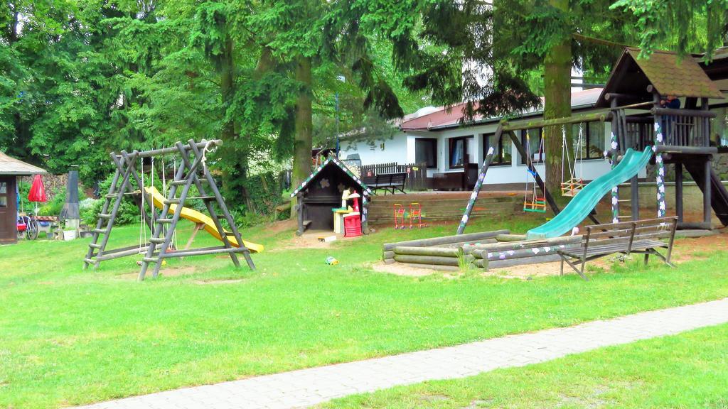 Отель Juniorcamp Nova Zivohost Krecovice Экстерьер фото